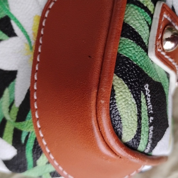 DOONEY N BOURKE MED HOBO DAFFODIL PRINT BAG - Picture 9 of 13